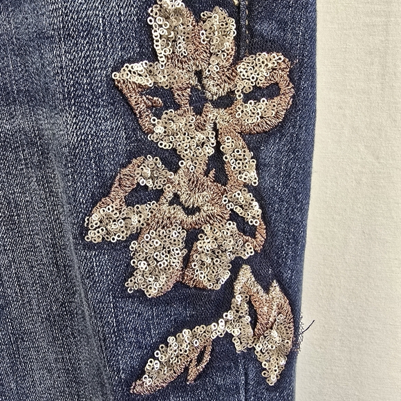 WHBM Sequin Lace Jeans The Slim Size 12S NWT - Picture 5 of 16